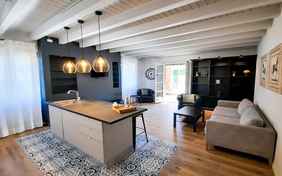 Wohnküche- 3-Zi.-App. Deluxe Special Casa Antico Casale